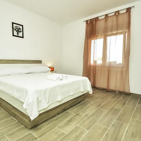 Holiday home My Dalmatia - Ljubica With Private Pool Tinj