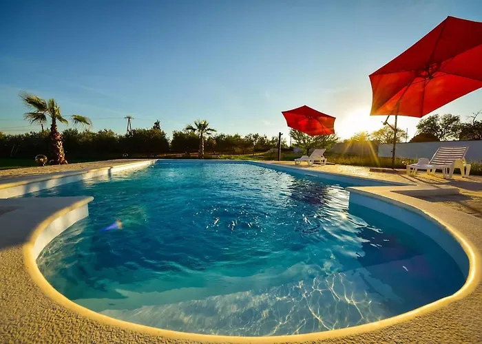 My Dalmatia - Ljubica With Private Pool Tinj